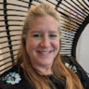 Meet your Posher, Monica